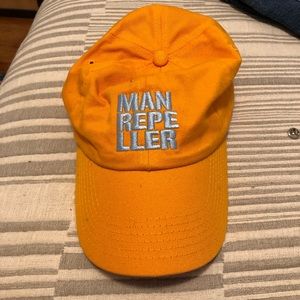EUC MANREPELLER HAT. Never worn